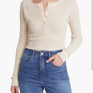 Good American Cream Long Sleeve Crop Top